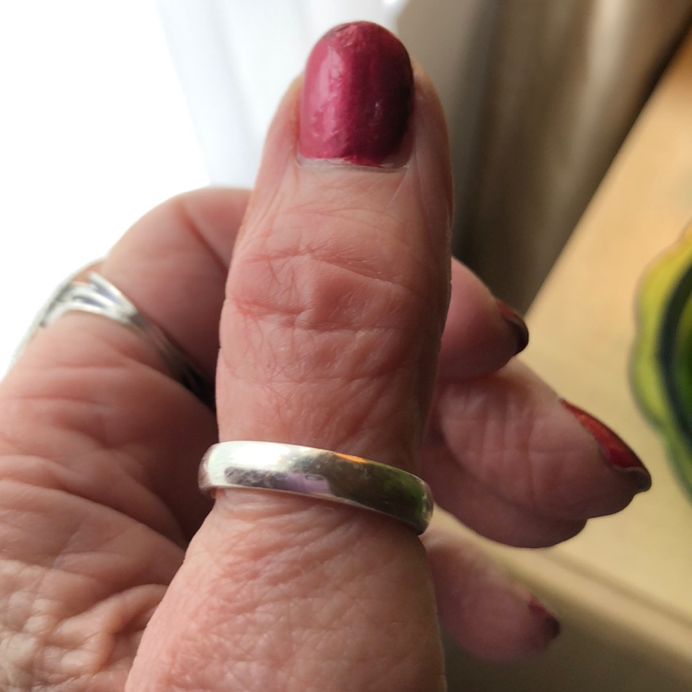 SS Wedding or thumb ring.Discount shipping ⭐️⭐️⭐️